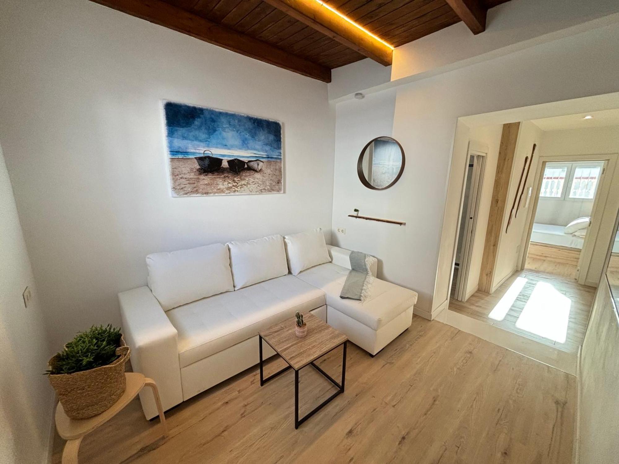 Апартаменты Pueblo Marino, Oasis Junto Al Mar De La Arana, By Sol Maestranza Малага Экстерьер фото